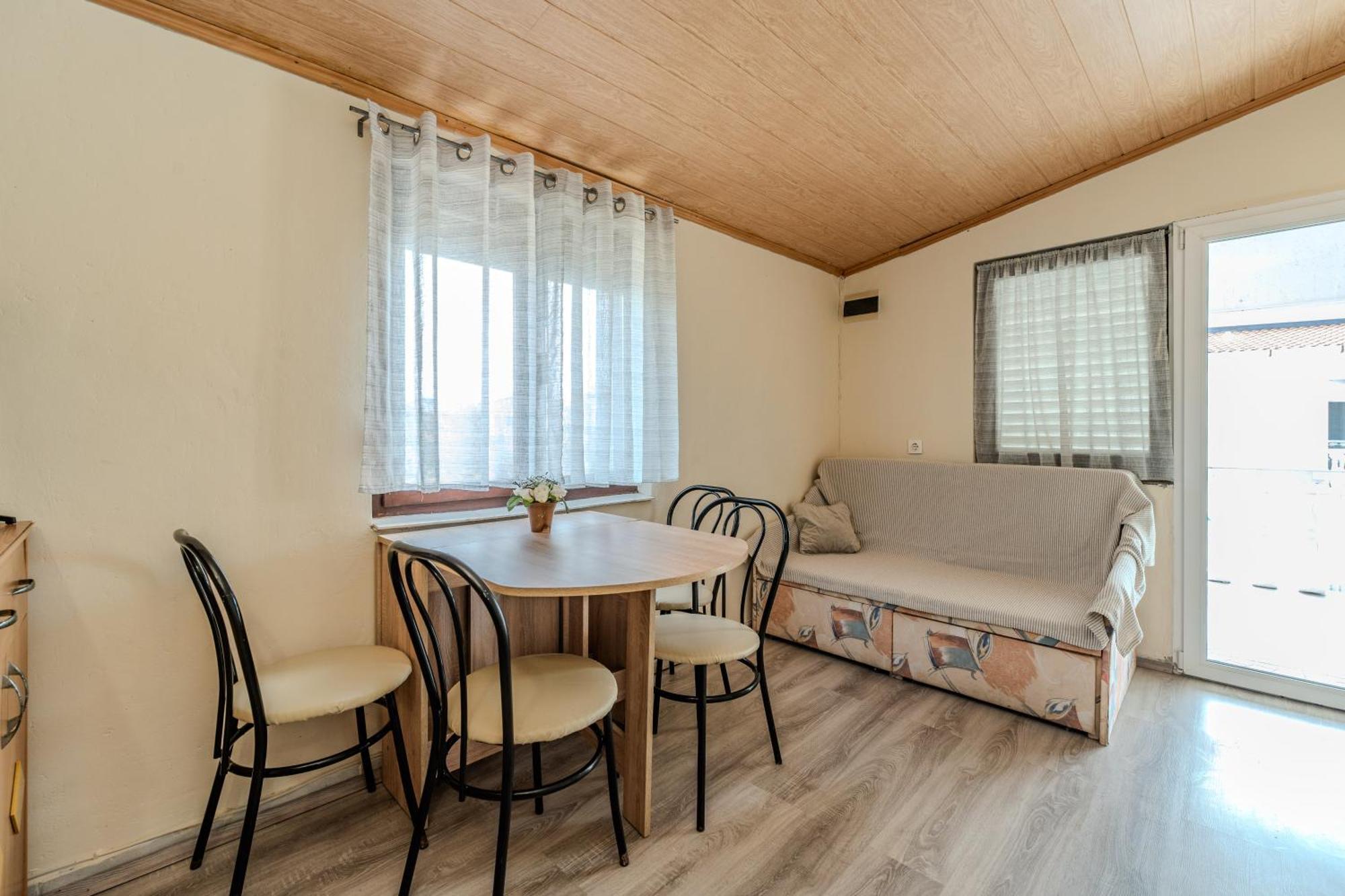 Apartmani Prpic Vir Ngoại thất bức ảnh
