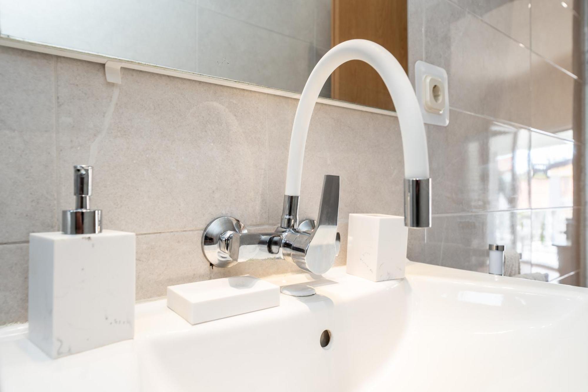 Apartmani Prpic Vir Ngoại thất bức ảnh